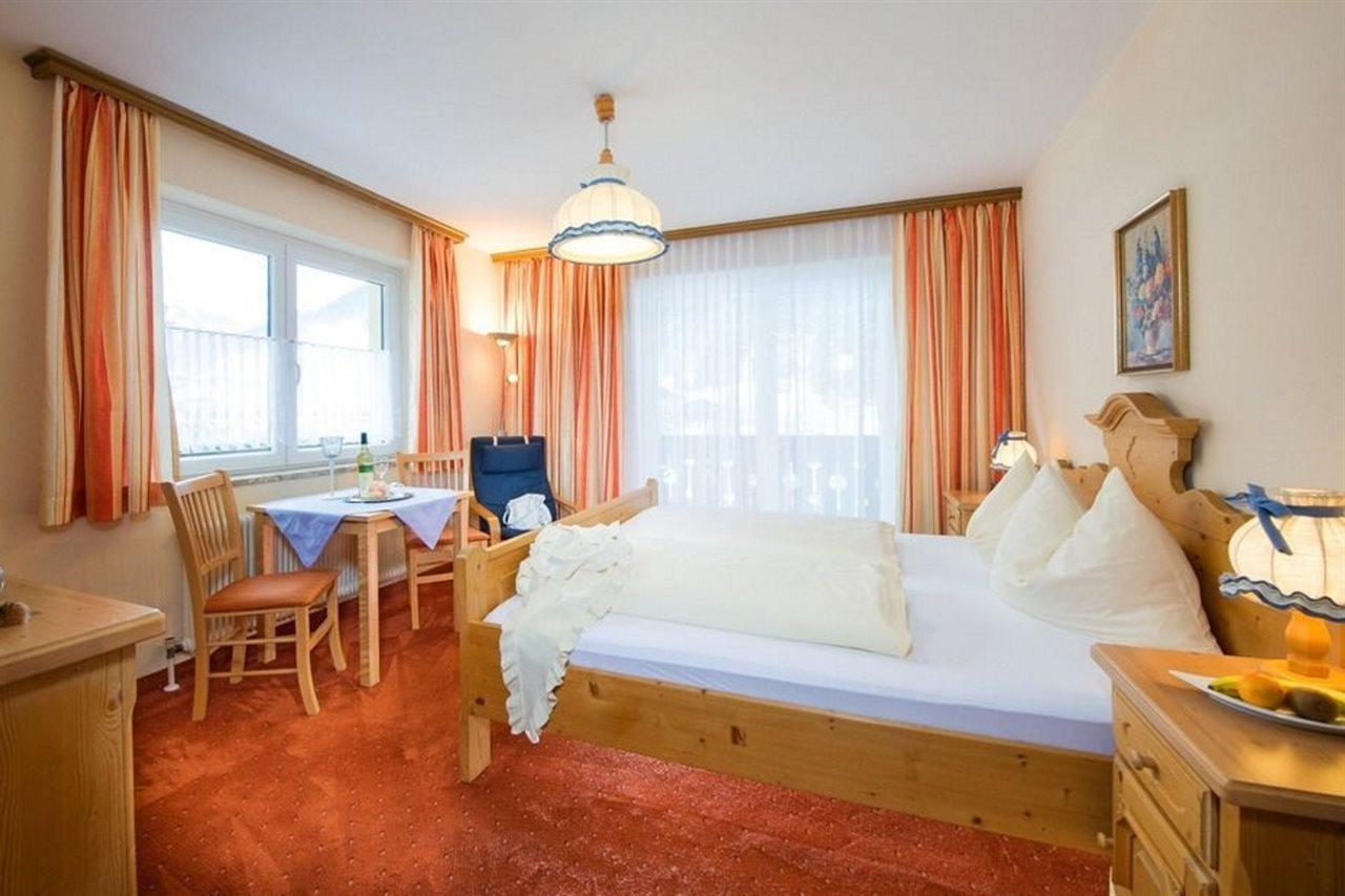 Pension St.Leonhard Bed and Breakfast Bad Gastein Esterno foto