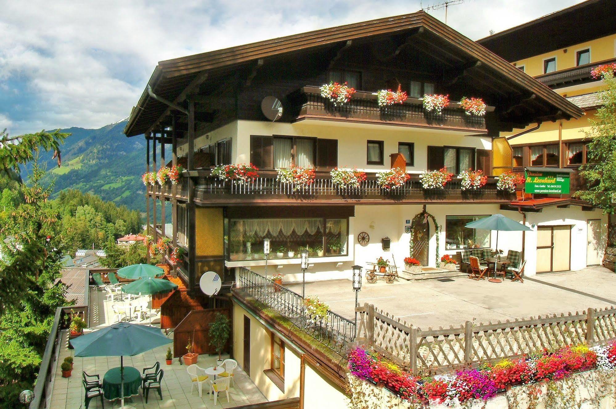 Pension St.Leonhard Bed and Breakfast Bad Gastein Esterno foto