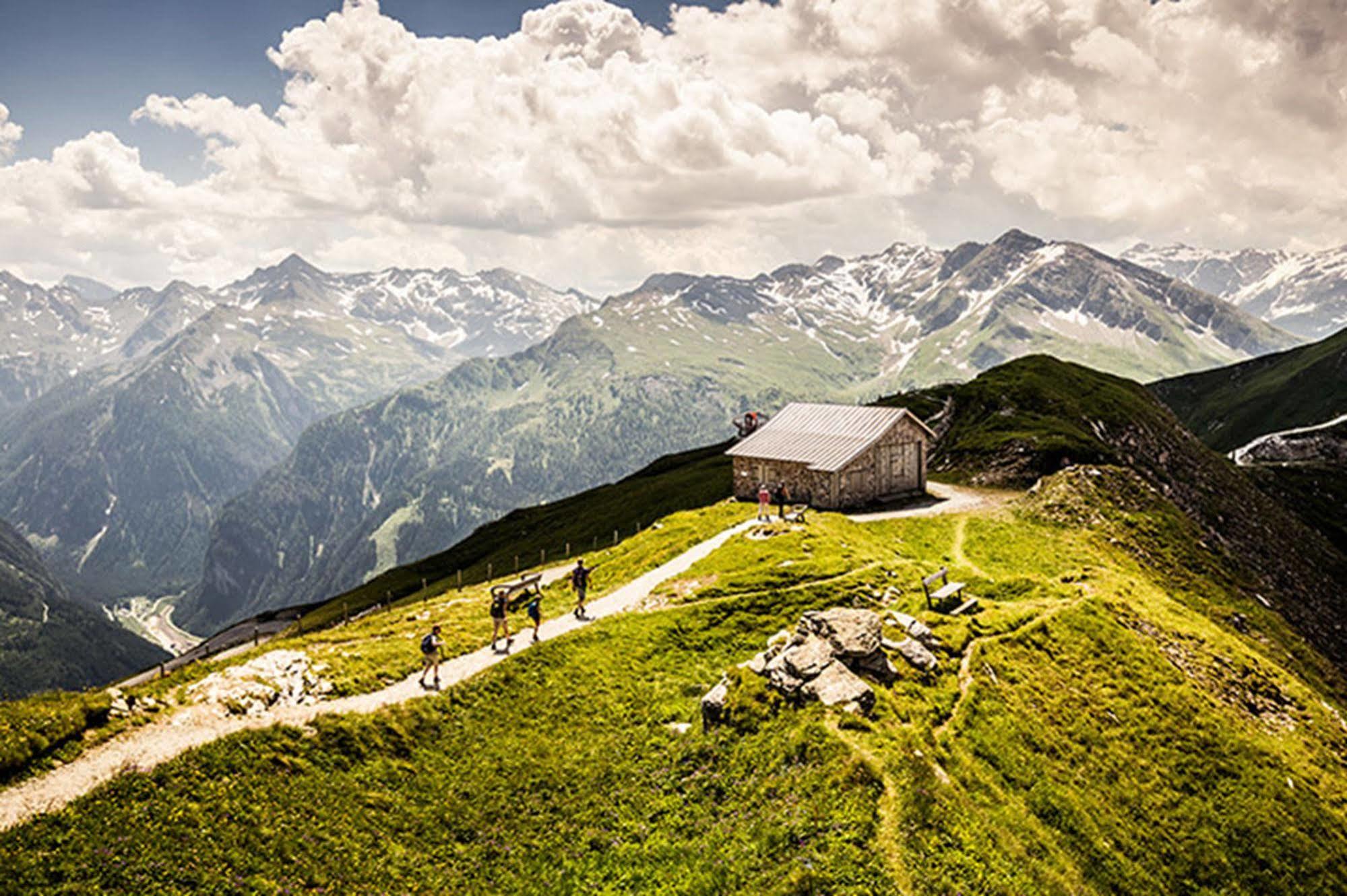 Pension St.Leonhard Bed and Breakfast Bad Gastein Esterno foto